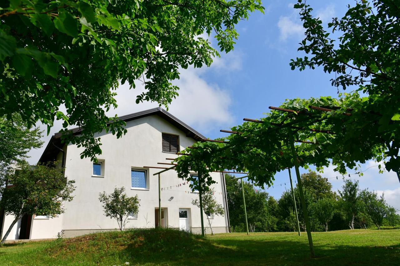 Apartmán Lora Rakovica Exteriér fotografie