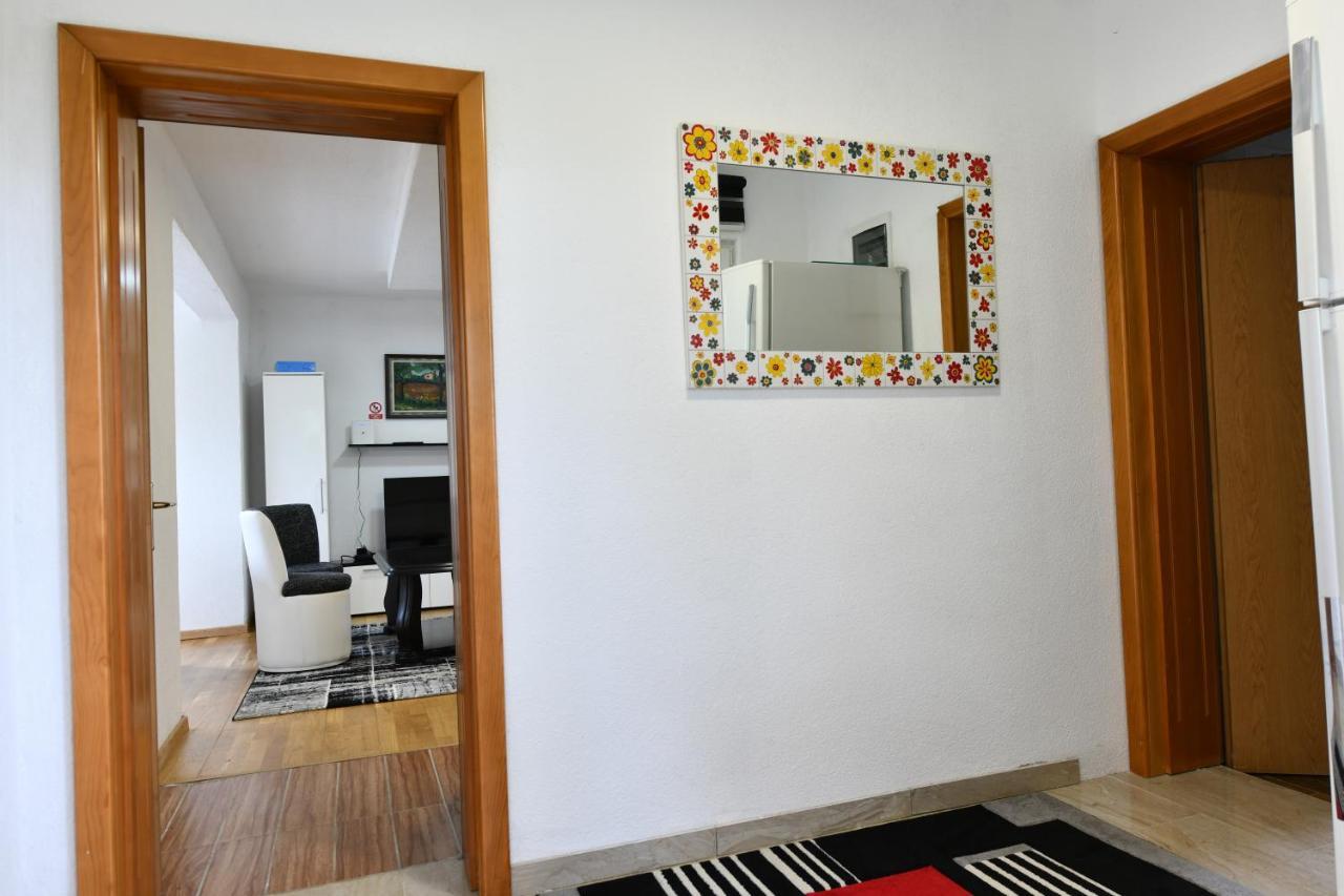 Apartmán Lora Rakovica Exteriér fotografie